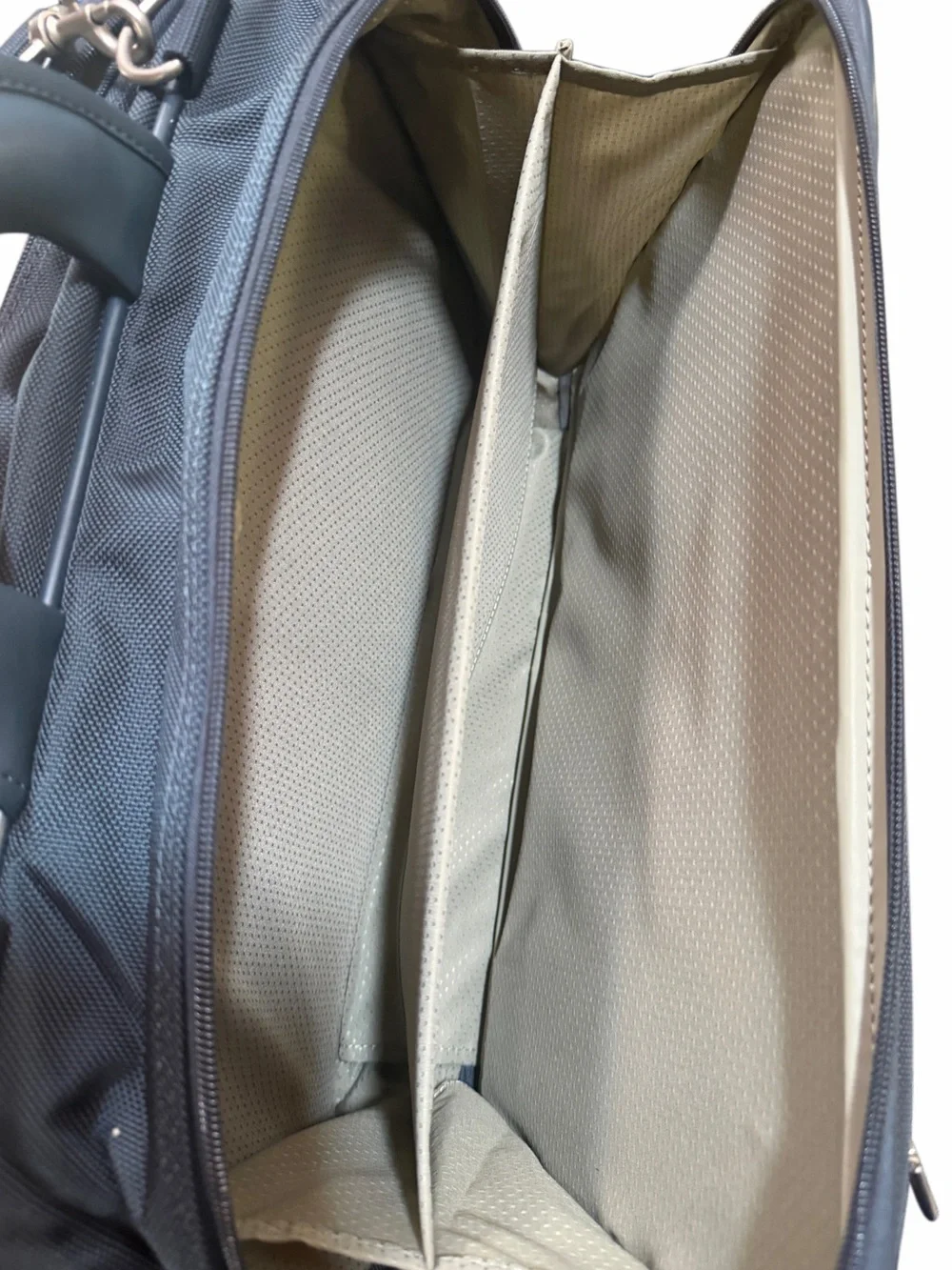 Samsonite Slate Blue Laptop Briefcase with Top Handle and Strap